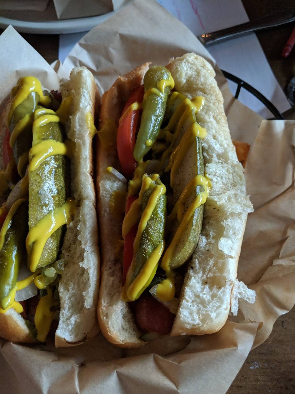 MidWestern Saloon | restaurant | 3961 Tennyson St, Denver, CO 80212, USA | 3034550954 OR +1 303-455-0954