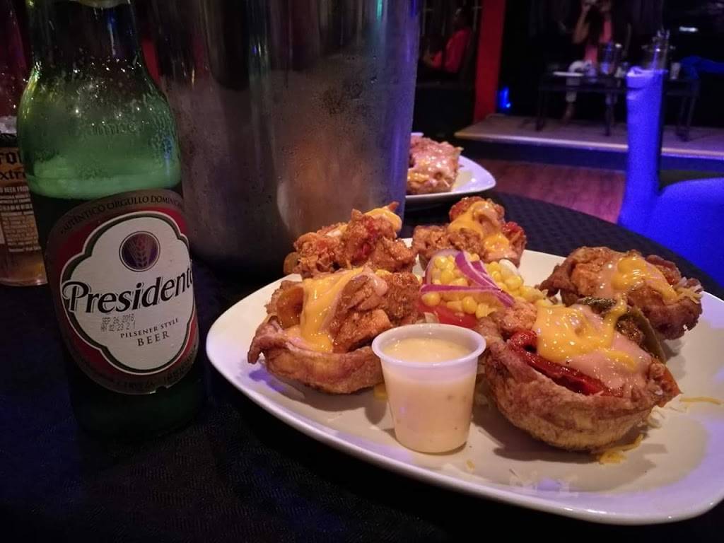 Phoenix Restaurant and Lounge | restaurant | 928 Diamond Springs Rd, Virginia Beach, VA 23455, USA | 7574970915 OR +1 757-497-0915