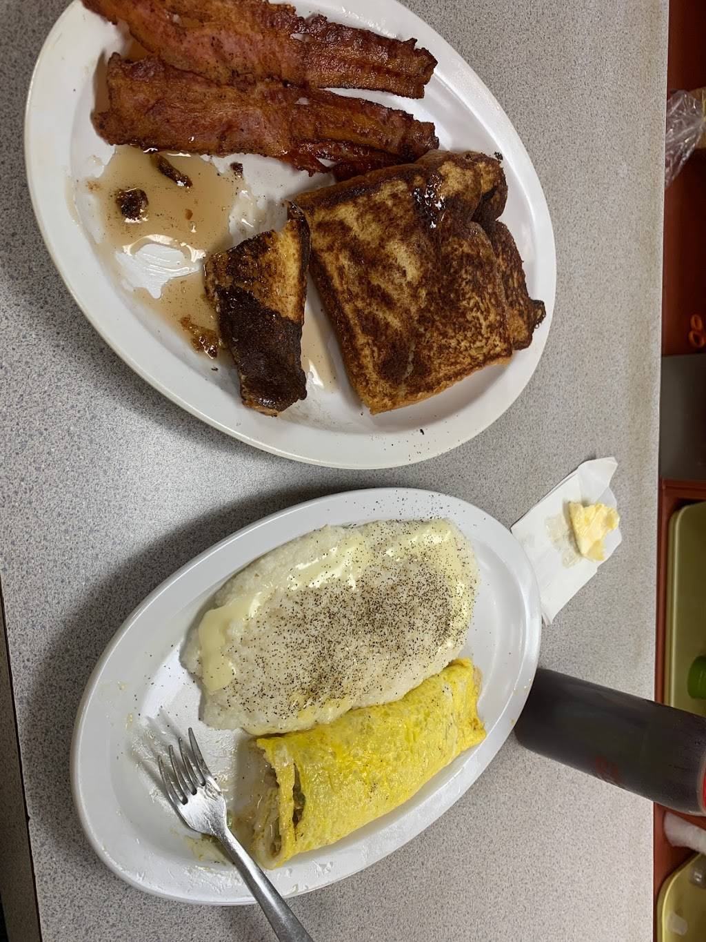 Skyline Restaurant | restaurant | 5655 Chew Ave, Philadelphia, PA 19138, USA | 2158490170 OR +1 215-849-0170