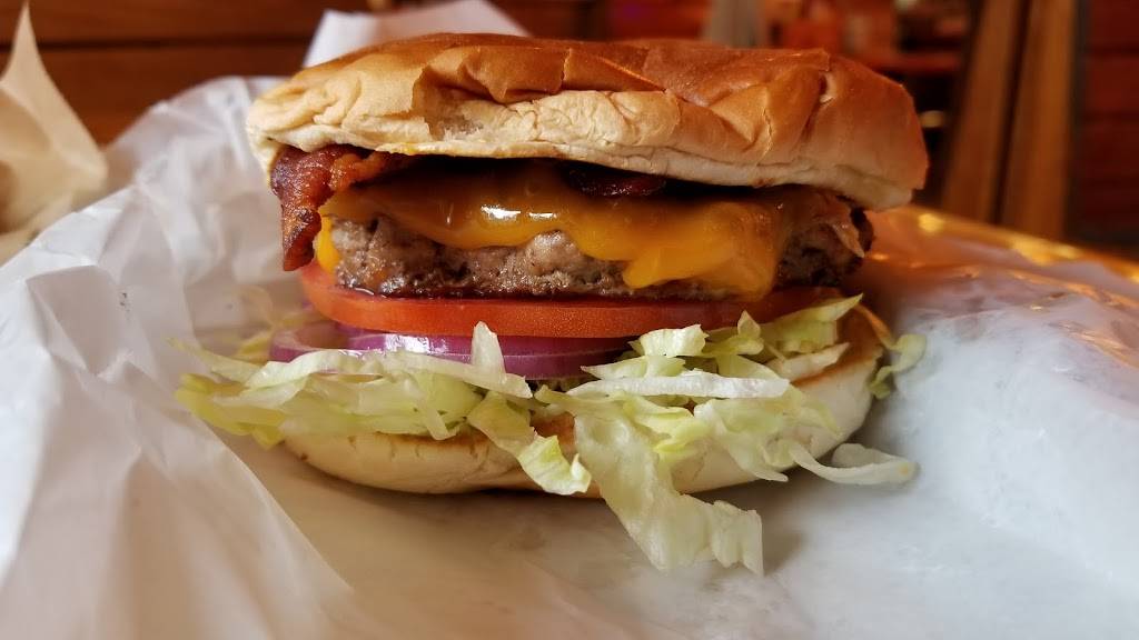 Melvins Barbecue | restaurant | 538 Folly Rd, Charleston, SC 29412, USA | 8437620511 OR +1 843-762-0511