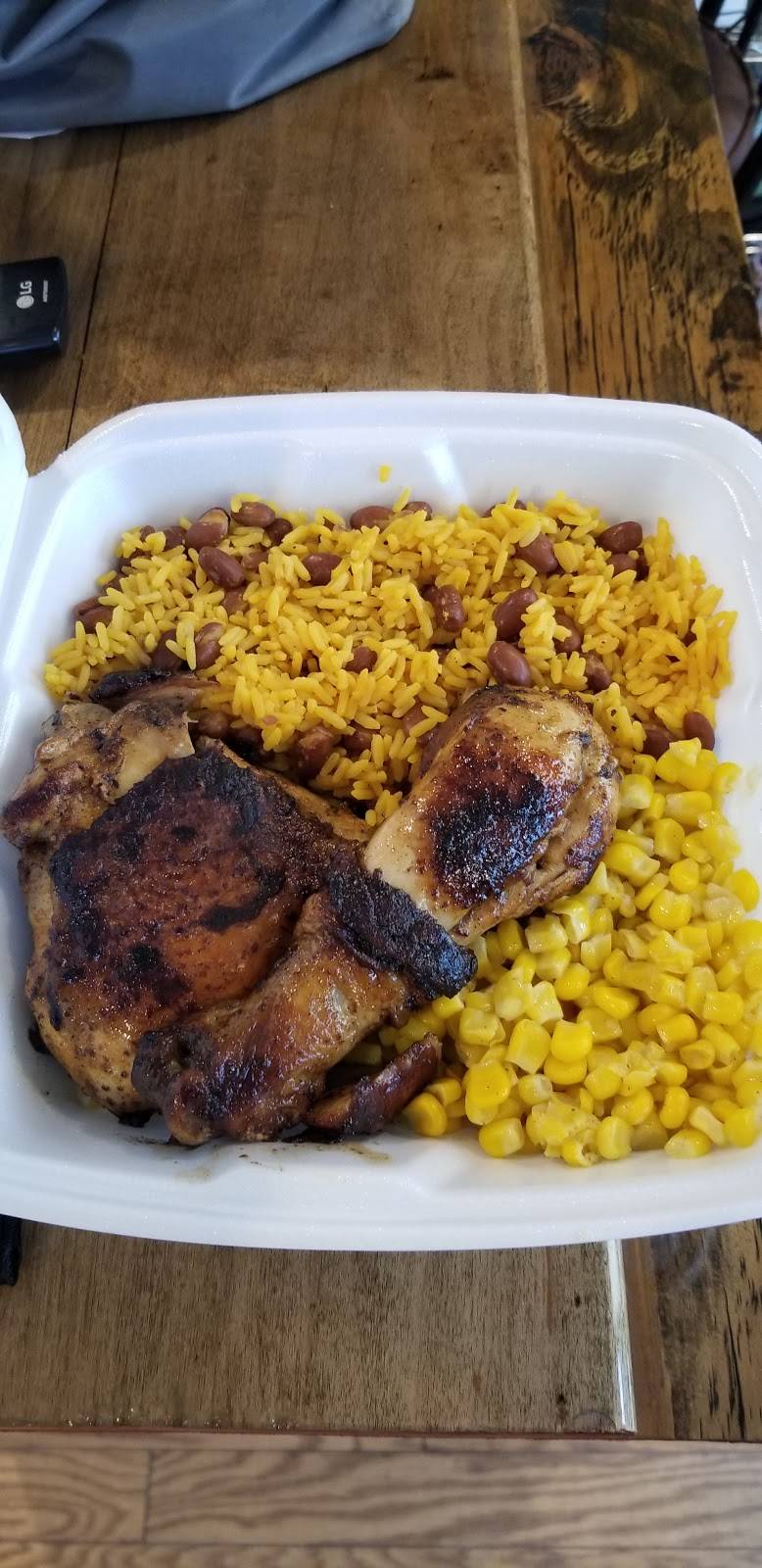 Lenox | restaurant | 1402 Lenox Ave, Utica, NY 13502, USA | 3155075028 OR +1 315-507-5028