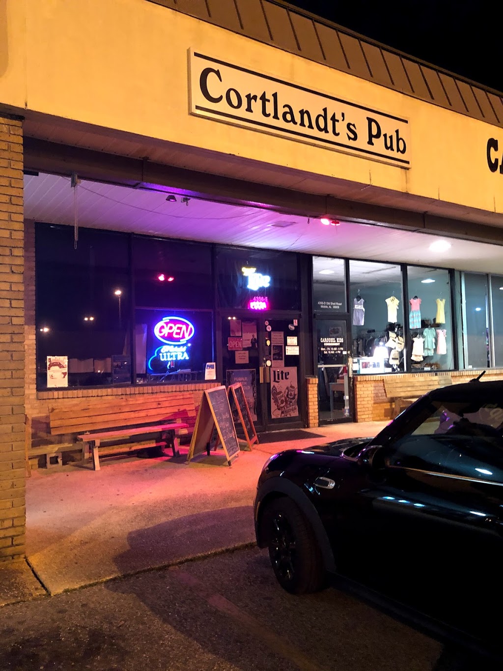 Cortlandts Pizza Pub | restaurant | 4356 Old Shell Rd suite e, Mobile, AL 36608, USA | 2513420024 OR +1 251-342-0024