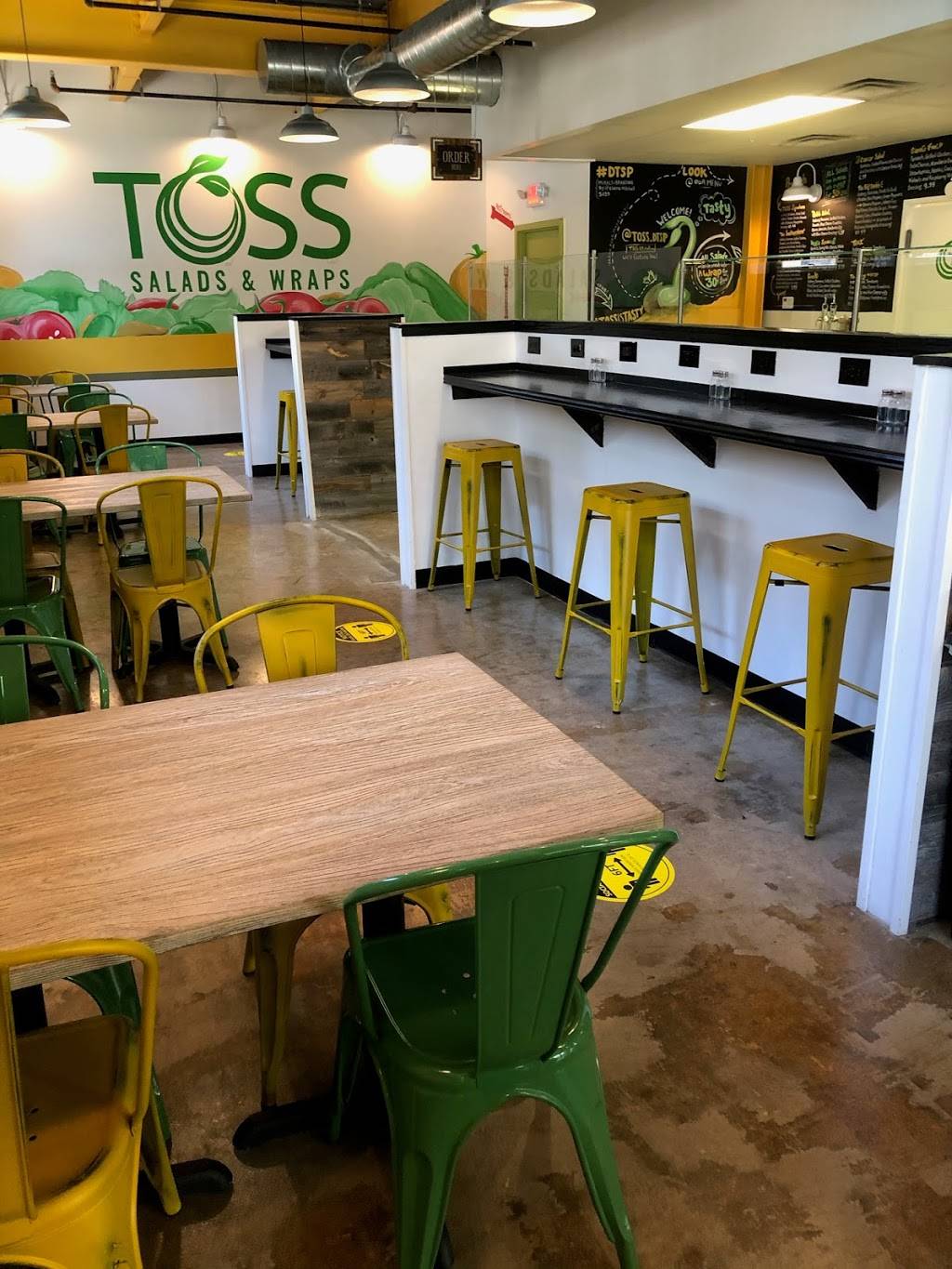 Toss Salads & Wraps | restaurant | 600 1st Ave N, St. Petersburg, FL 33701, USA | 7272910070 OR +1 727-291-0070