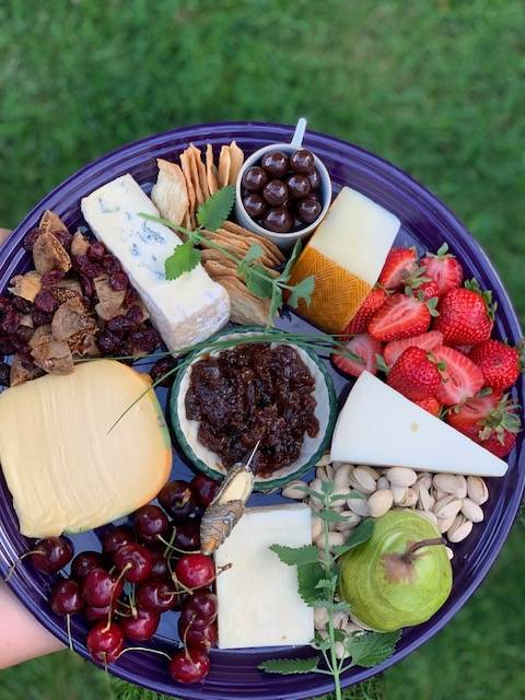 Fromage du Monde | restaurant | 340 4th St NW, Canton, OH 44702, USA | 3302749901 OR +1 330-274-9901