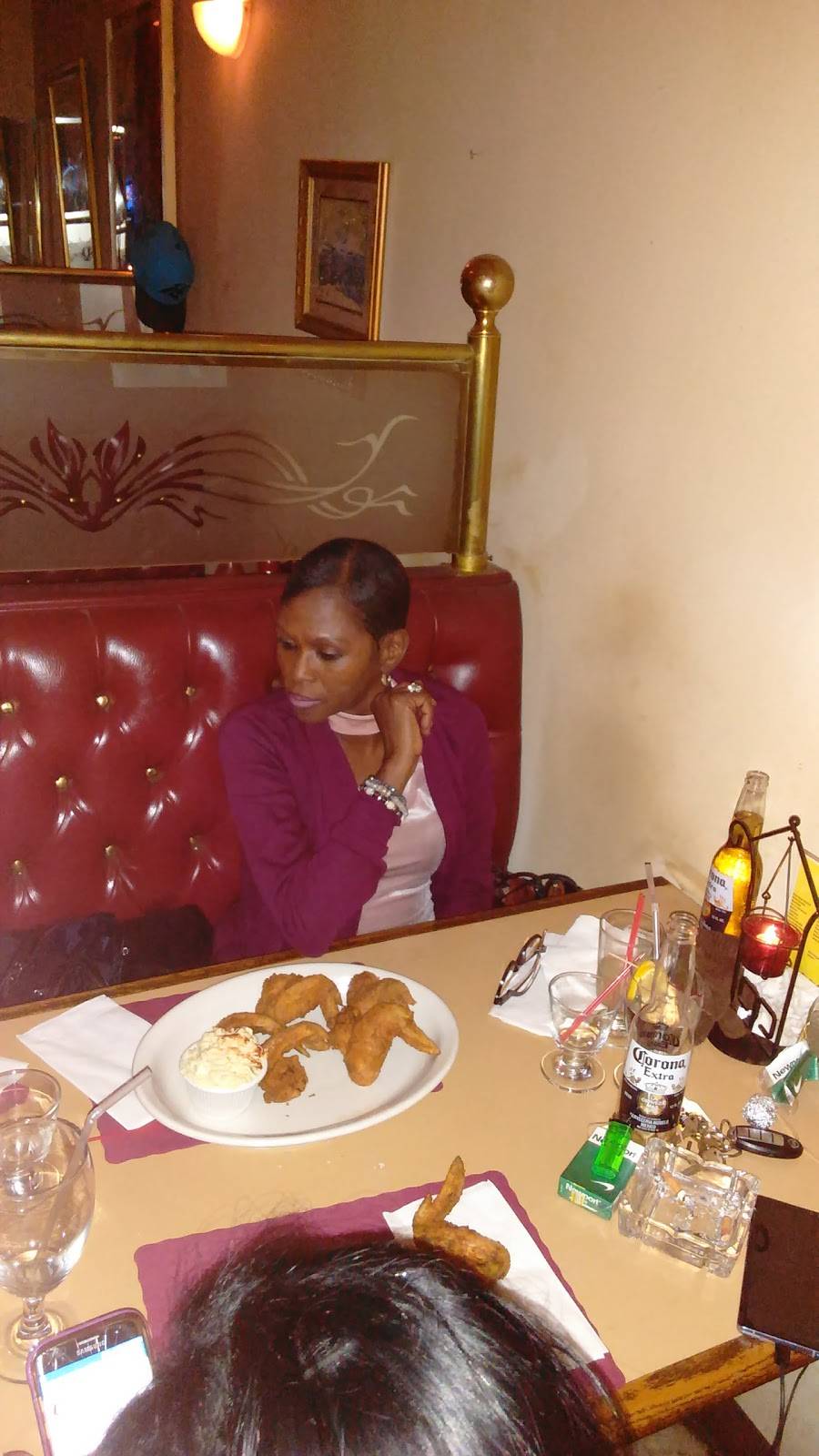 The Black Pearl Restaurant & Bar | restaurant | 3701 Old York Rd, Philadelphia, PA 19140, USA | 2152297668 OR +1 215-229-7668