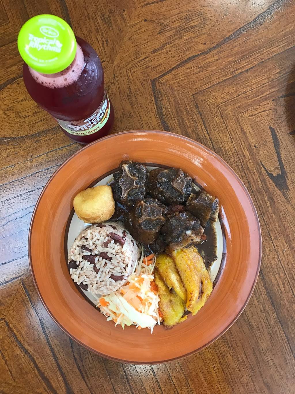 Mamas Jamaican Authentic Cuisine | restaurant | 6218 W Colonial Dr #208, Orlando, FL 32808, USA | 4078261537 OR +1 407-826-1537