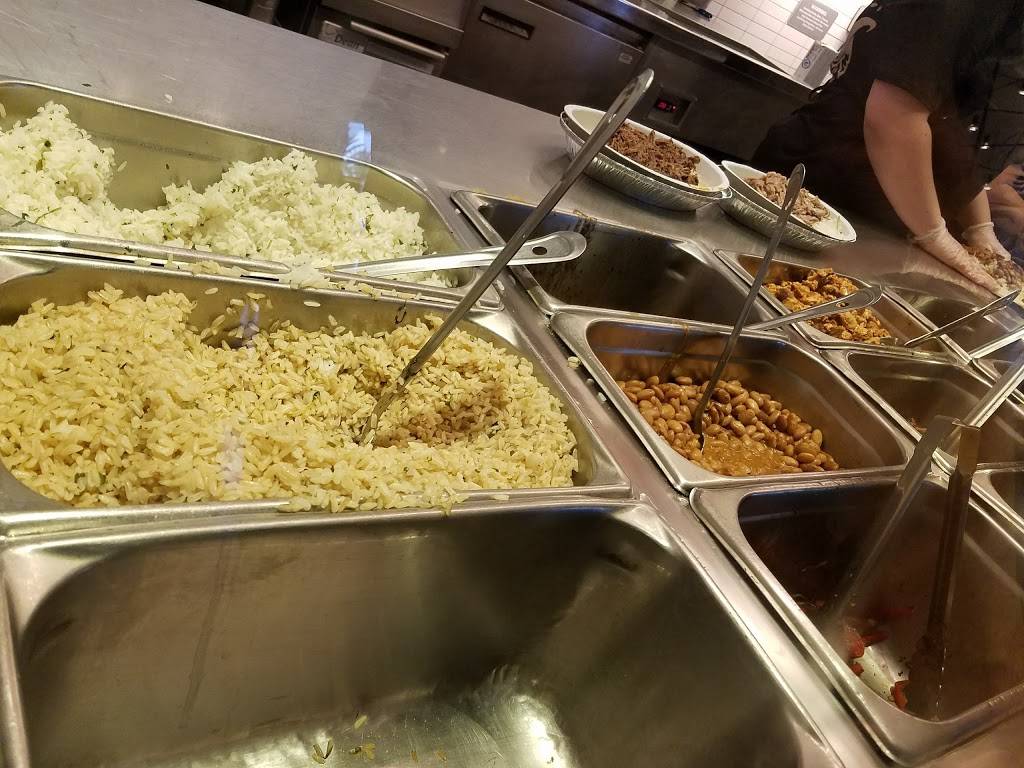 Chipotle Mexican Grill | restaurant | 7101 Yorktown Ave Ste 109, Huntington Beach, CA 92648, USA | 6572047171 OR +1 657-204-7171