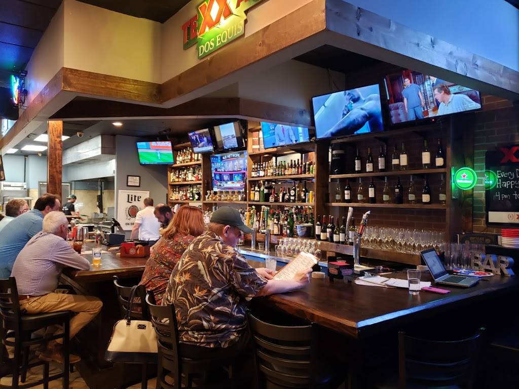 Woodtop Tavern | restaurant | 8412 Preston Rd, Plano, TX 75024, USA | 2147637181 OR +1 214-763-7181