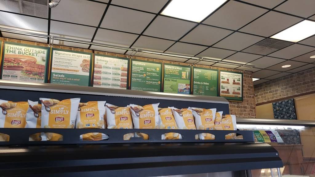 Subway Restaurants | restaurant | 2750 S Limit Ave, Sedalia, MO 65301, USA | 6608294439 OR +1 660-829-4439