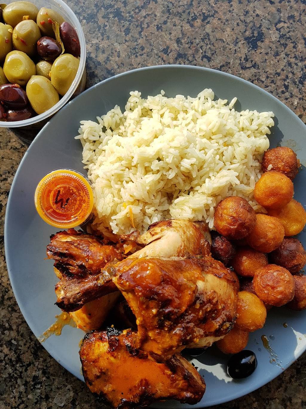 The Chicken Place | restaurant | 1 Industrial Pkwy S, Aurora, ON L4G 3V9, Canada | 9059000019 OR +1 905-900-0019