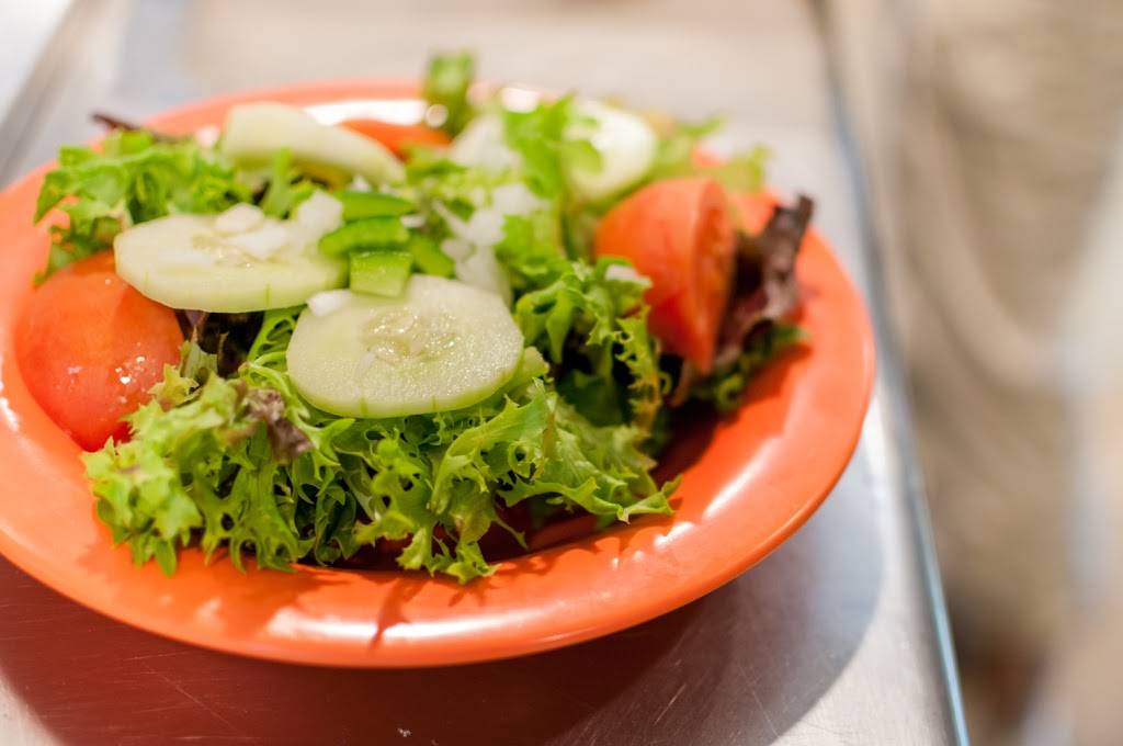 Lenas Subs & Seafood | restaurant | 838 Lafayette Rd, Hampton, NH 03842, USA | 6039262505 OR +1 603-926-2505