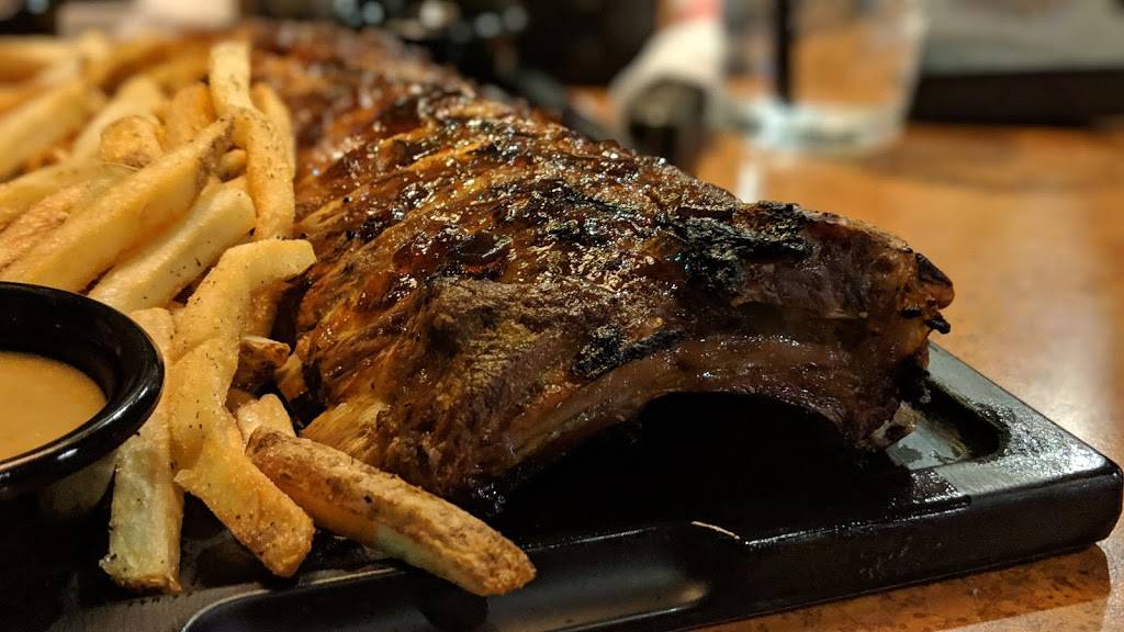 TGI Fridays | restaurant | 4635 Dressler Rd NW, Canton, OH 44718, USA | 3304938443 OR +1 330-493-8443