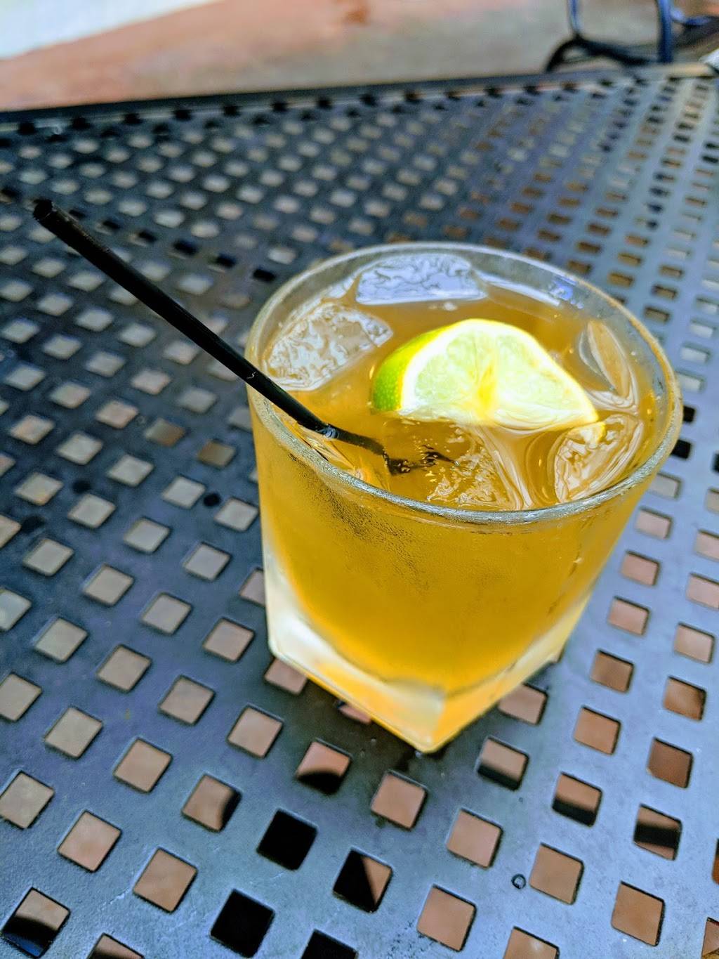 Bricks On Boundary | restaurant | 1422 Boundary St, Beaufort, SC 29902, USA | 8433795232 OR +1 843-379-5232