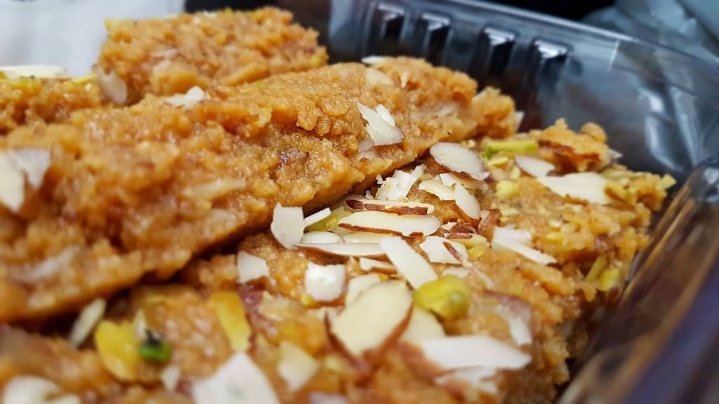 Govardhan Thal Restaurant | restaurant | 840 Markham Rd, Scarborough, ON M1H 2Y2, Canada | 4164380544 OR +1 416-438-0544