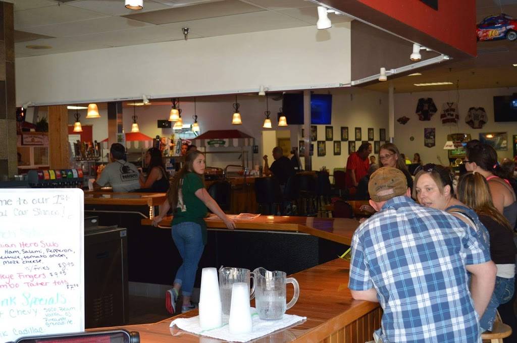 Sports Pages | restaurant | 6355 Elm St Suite C, North Branch, MN 55056, USA | 6516747077 OR +1 651-674-7077