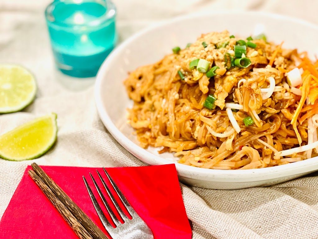 Nibbana Thai Restaurant | restaurant | 300 110th Ave NE, Bellevue, WA 98004, USA | 4256379499 OR +1 425-637-9499