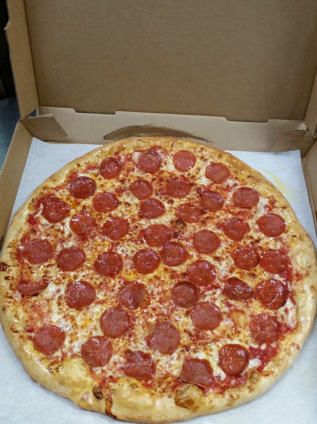 Stone Age Pizza Lake Milton | restaurant | 17653 Mahoning Ave, Lake Milton, OH 44429, USA | 3305571042 OR +1 330-557-1042