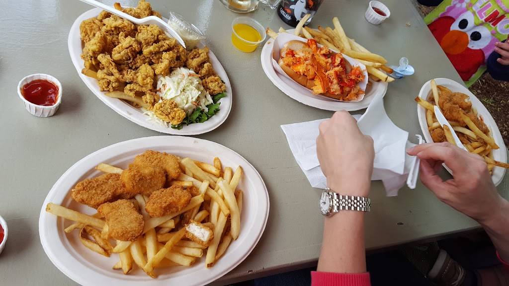 JTs Seafood Restaurant | restaurant | 2689 Main St, Brewster, MA 02631, USA | 5088963355 OR +1 508-896-3355