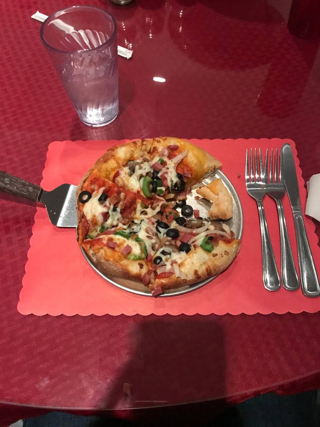 Reynolds Pizzeria | restaurant | 4941 State Park Rd, Dublin, VA 24084, USA | 5406748888 OR +1 540-674-8888