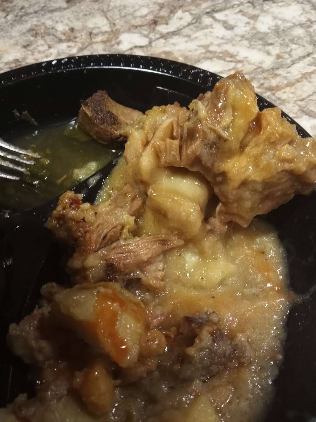 Grandmas in da kitchen | restaurant | 2831 W Marine View Dr, Everett, WA 98201, USA | 2534265618 OR +1 253-426-5618