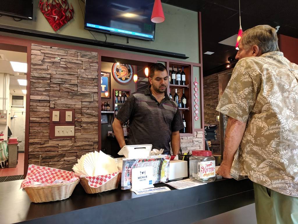 Vinos pizza | restaurant | 3228 N Carson St, Carson City, NV 89706, USA | 7758877437 OR +1 775-887-7437