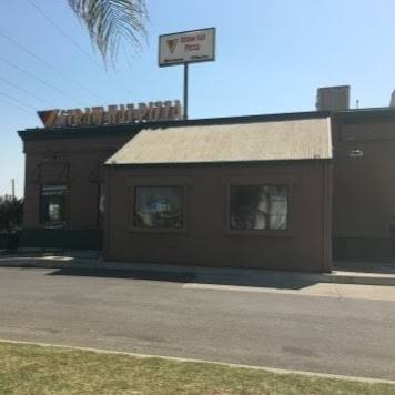 Straw Hat Pizza | meal takeaway | 510 4th St, Williams, CA 95987, USA | 5304735150 OR +1 530-473-5150