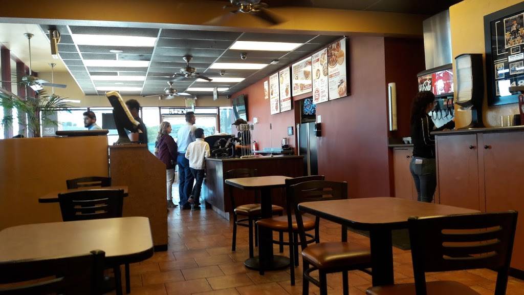 Epic Wings N Things | restaurant | 528 N 2nd St, El Cajon, CA 92021, USA | 6195799464 OR +1 619-579-9464