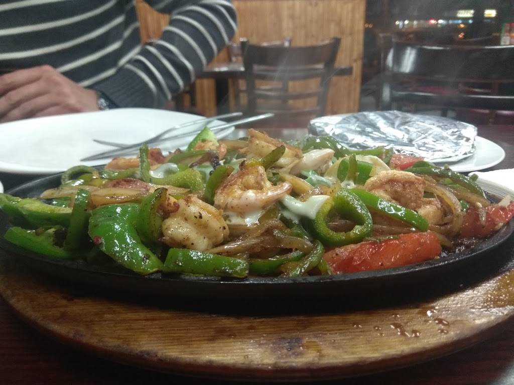 Las Flamas | restaurant | 2325 El Camino Real, Santa Clara, CA 95050, USA | 4082417407 OR +1 408-241-7407