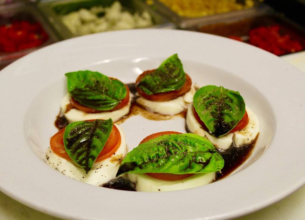 Selmas Chicago Pizzeria & Tap Room San Juan | restaurant | 31781 Camino Capistrano #201, San Juan Capistrano, CA 92675, USA | 9494293599 OR +1 949-429-3599