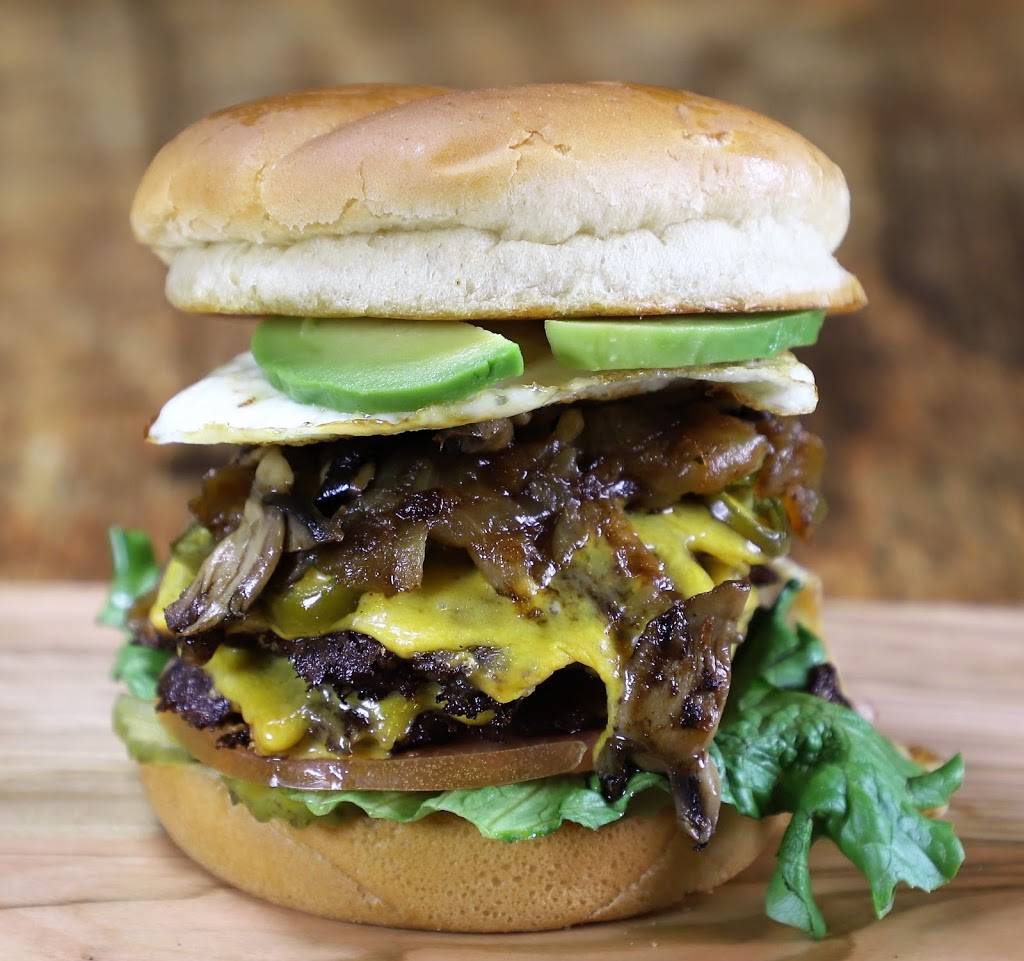 BurgerFiend | restaurant | 3980 Center Point Rd NE, Cedar Rapids, IA 52402, USA | 3192004499 OR +1 319-200-4499