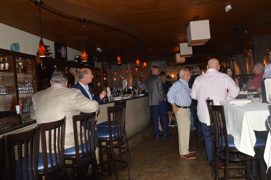 Saly Gs Restaurant & Tavern | restaurant | 169 Washington Valley Rd, Warren, NJ 07059, USA | 7326677400 OR +1 732-667-7400