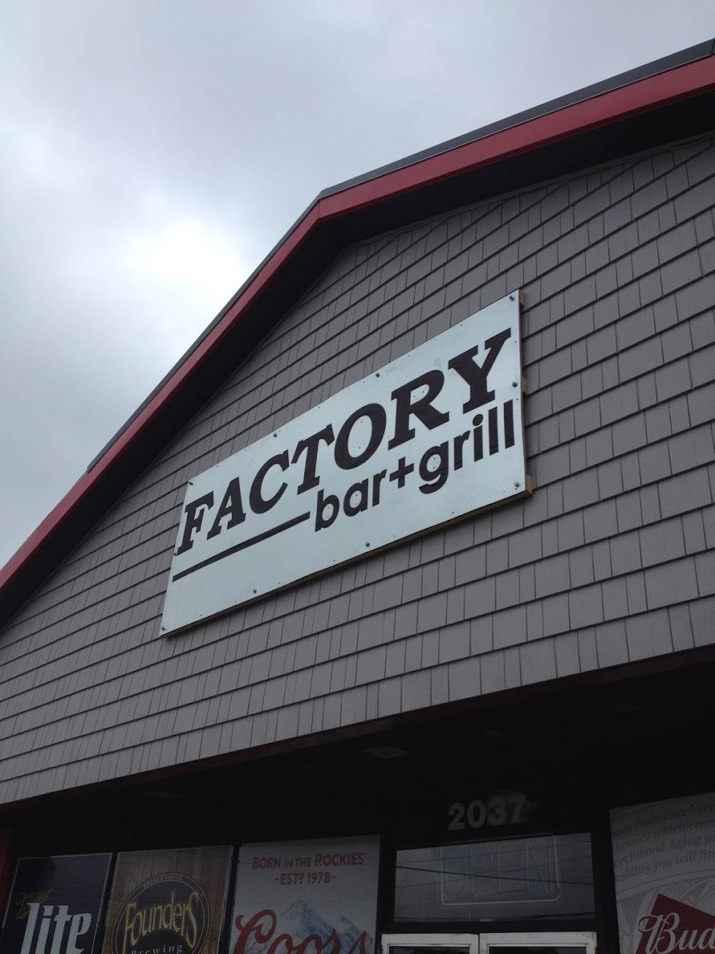 Factory Restaurant and Bar | restaurant | 2037 E Laketon Ave, Muskegon, MI 49442, USA | 2313758638 OR +1 231-375-8638