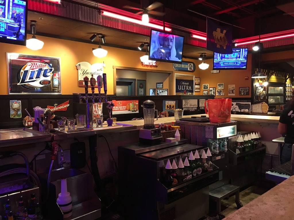 Logans Roadhouse | restaurant | 4225 N Main St, Mishawaka, IN 46545, USA | 5742739534 OR +1 574-273-9534