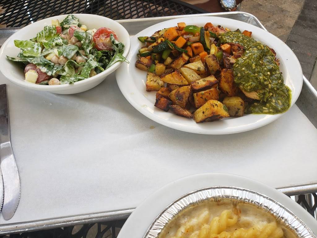 Greens & Grille | restaurant | 4104 Millenia Blvd #114, Orlando, FL 32839, USA | 4077701407 OR +1 407-770-1407