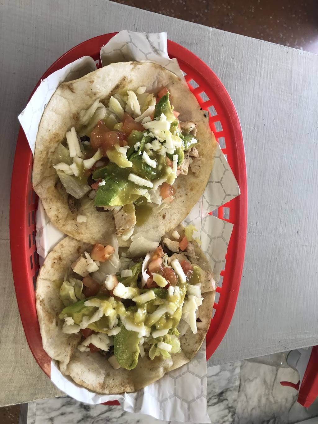 Pazthor. Burgers & Tortas | restaurant | 5900 E Berry St, Fort Worth, TX 76119, USA | 8173951150 OR +1 817-395-1150