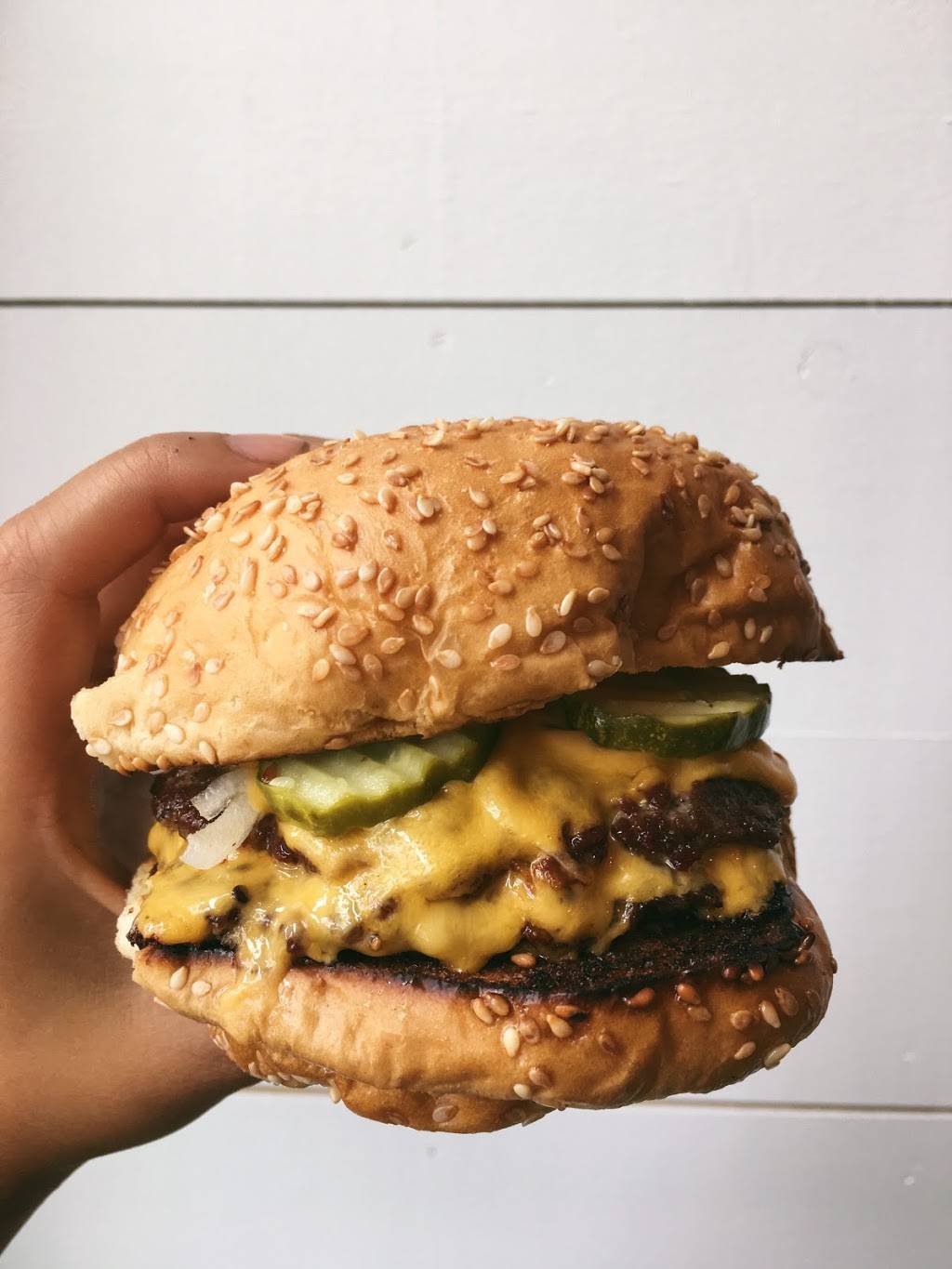 Mill Creek Taproom at 12 South | restaurant | 2905 12th Ave S STE 104, Nashville, TN 37212, USA | 6156786165 OR +1 615-678-6165