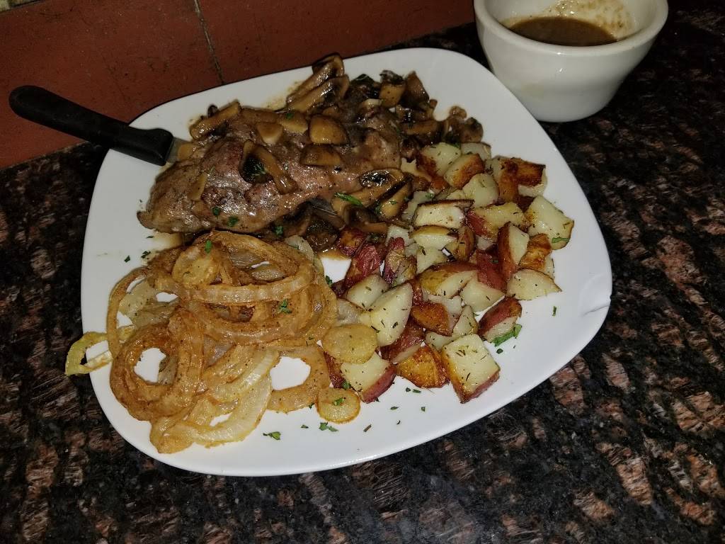 Carusos Bistro | restaurant | Shopping Center, 264 Dove Run Centre Dr, Middletown, DE 19709, USA | 3024490000 OR +1 302-449-0000