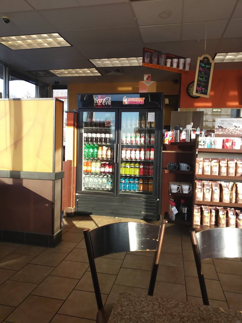 Dunkin | bakery | 682 S Colony Rd, Wallingford, CT 06492, USA | 2032697728 OR +1 203-269-7728