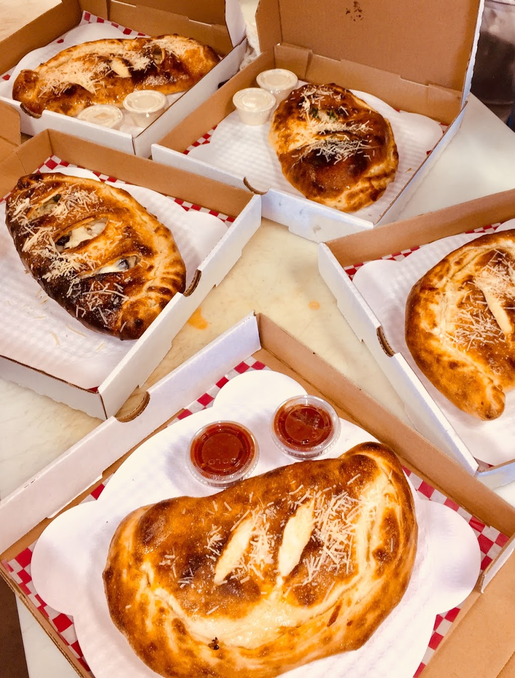 Raganellis Pizza | restaurant | 547 NE Bellevue Dr #107, Bend, OR 97701, USA | 5416472343 OR +1 541-647-2343