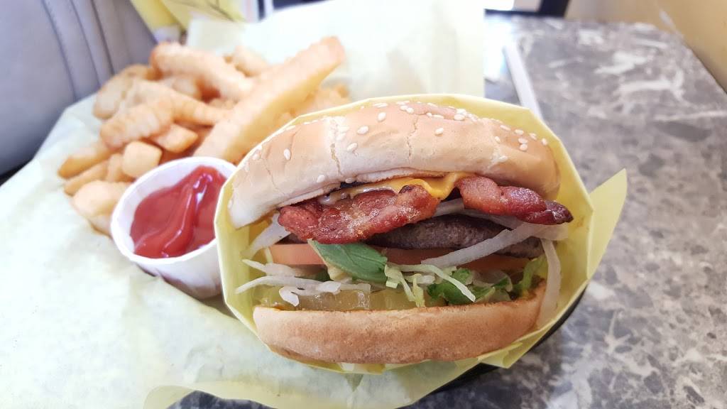 Burger Hut | restaurant | 1112 19th St, Bakersfield, CA 93301, USA | 6613231084 OR +1 661-323-1084