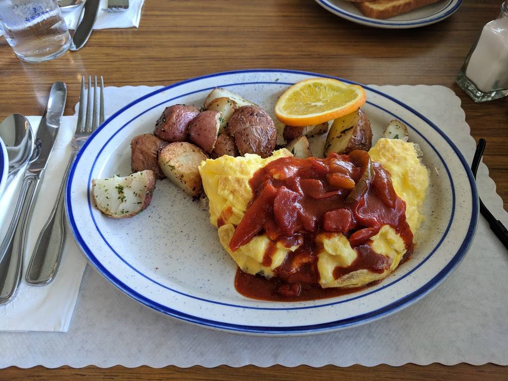 Gildas | restaurant | 37 Municipal Wharf, Santa Cruz, CA 95060, USA | 8314232010 OR +1 831-423-2010