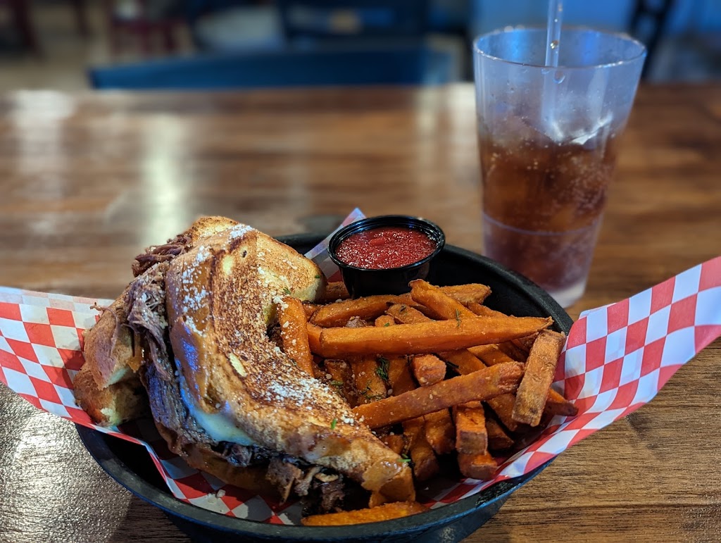 Founding Fathers Kitchen | restaurant | 1050 W Ray Rd, Chandler, AZ 85224, USA | 4805902743 OR +1 480-590-2743