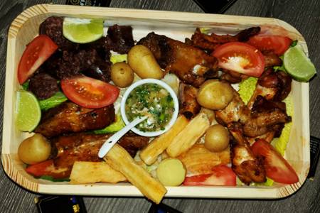 GuilloS Bistro Bar Saint-Hyacinthe | restaurant | 1360 Rue Calixa-Lavallée, Saint-Hyacinthe, QC J2S 3E8, Canada | 4385219764 OR +1 438-521-9764