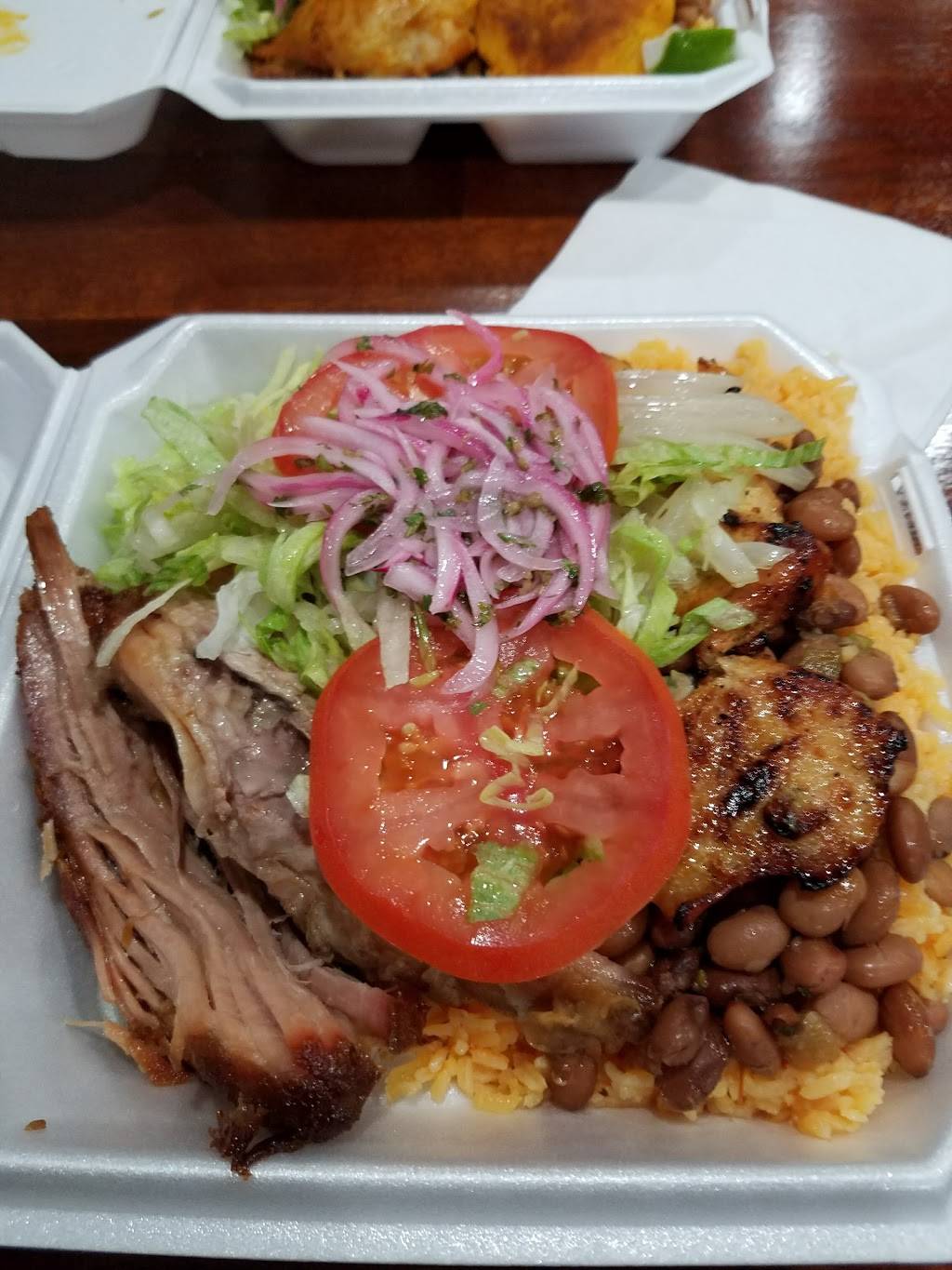 El Sabor Del Pueblo | restaurant | 430 Main St, Center Moriches, NY 11934, USA | 6319098635 OR +1 631-909-8635