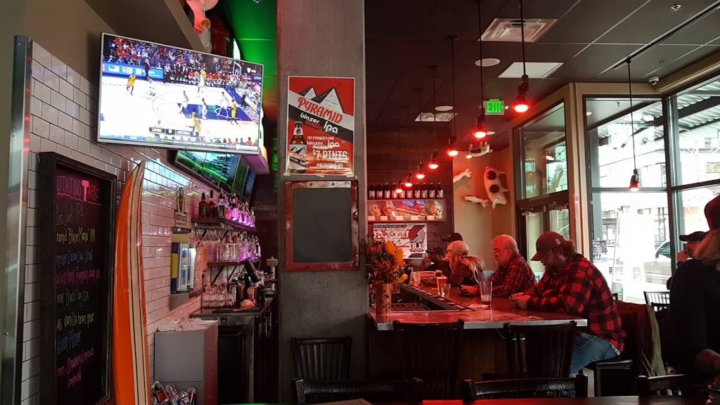 Schmizza Public House | restaurant | 998 NE Orenco Station Pkwy, Hillsboro, OR 97124, USA | 5037187120 OR +1 503-718-7120