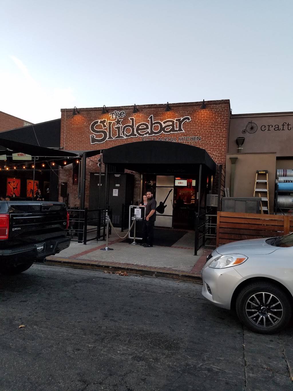 Slidebar Rock n Roll Kitchen | restaurant | 122 E Commonwealth Ave, Fullerton, CA 92832, USA | 7148712233 OR +1 714-871-2233