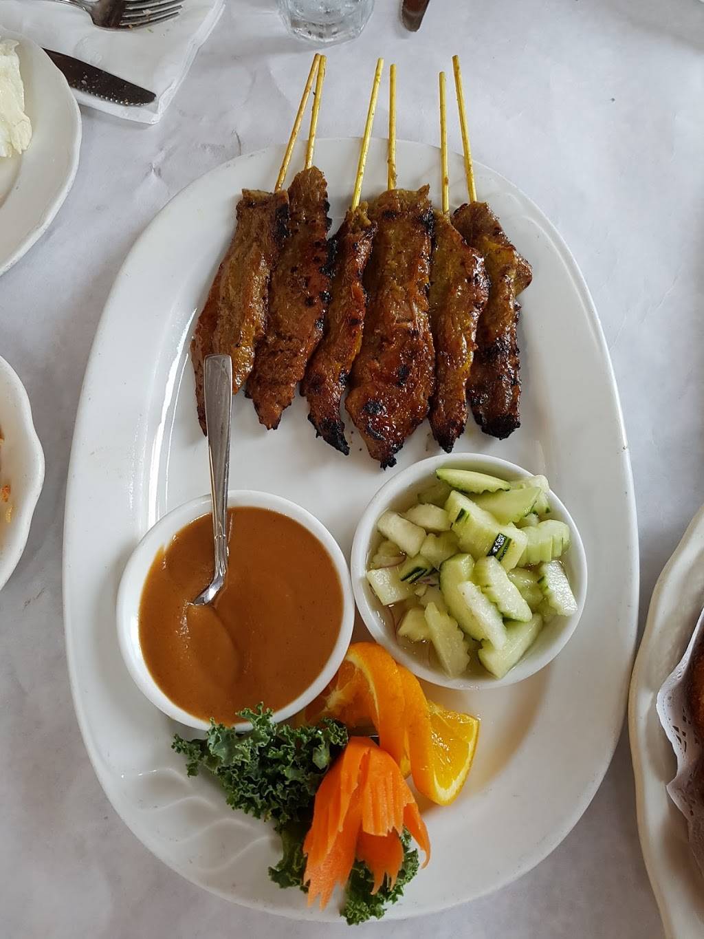 Saladang | restaurant | 363 S Fair Oaks Ave, Pasadena, CA 91105, USA | 6267938123 OR +1 626-793-8123