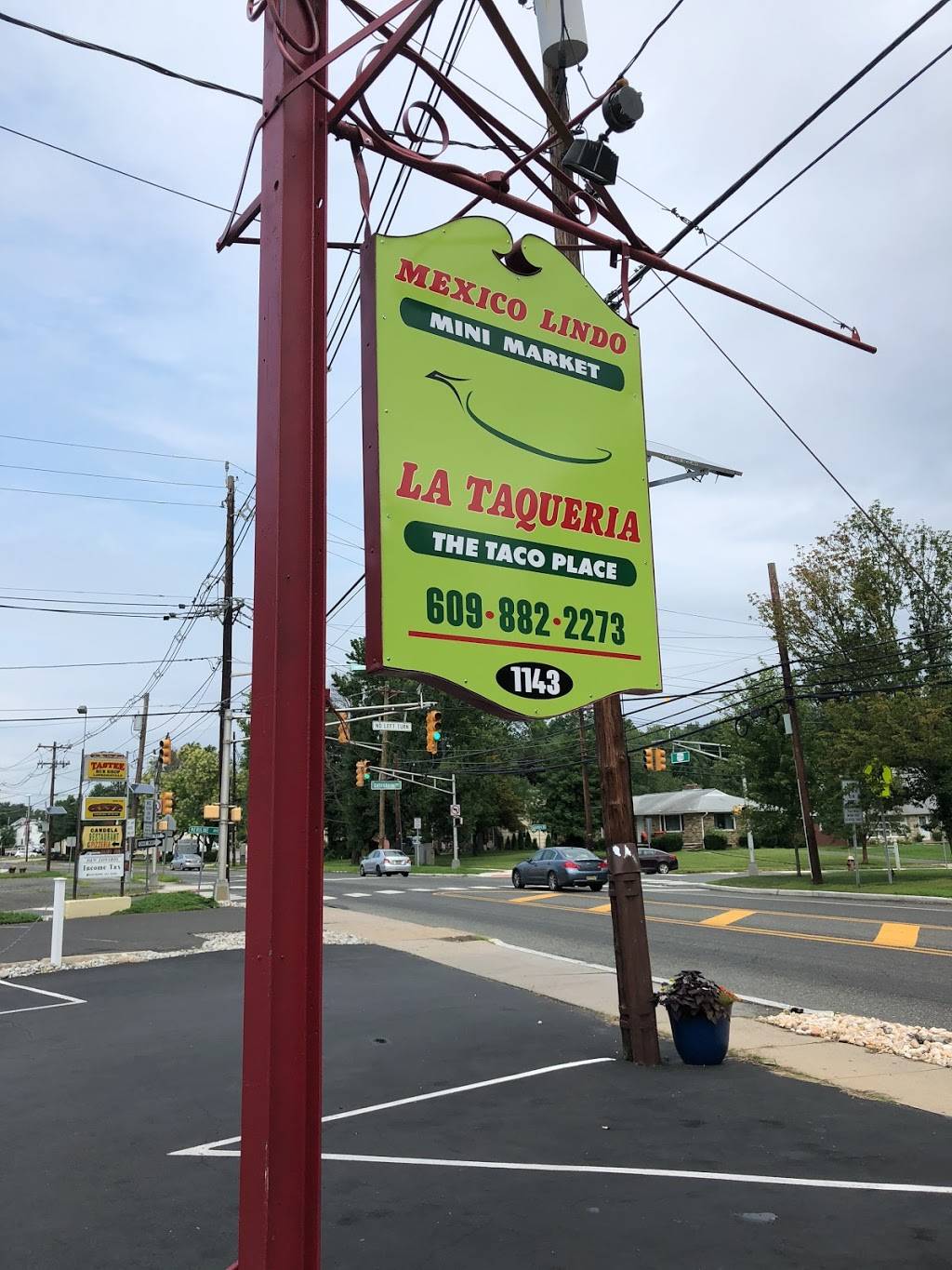 La Taqueria | restaurant | 1143 Lawrenceville Rd, Lawrenceville, NJ 08648, USA | 6098822273 OR +1 609-882-2273