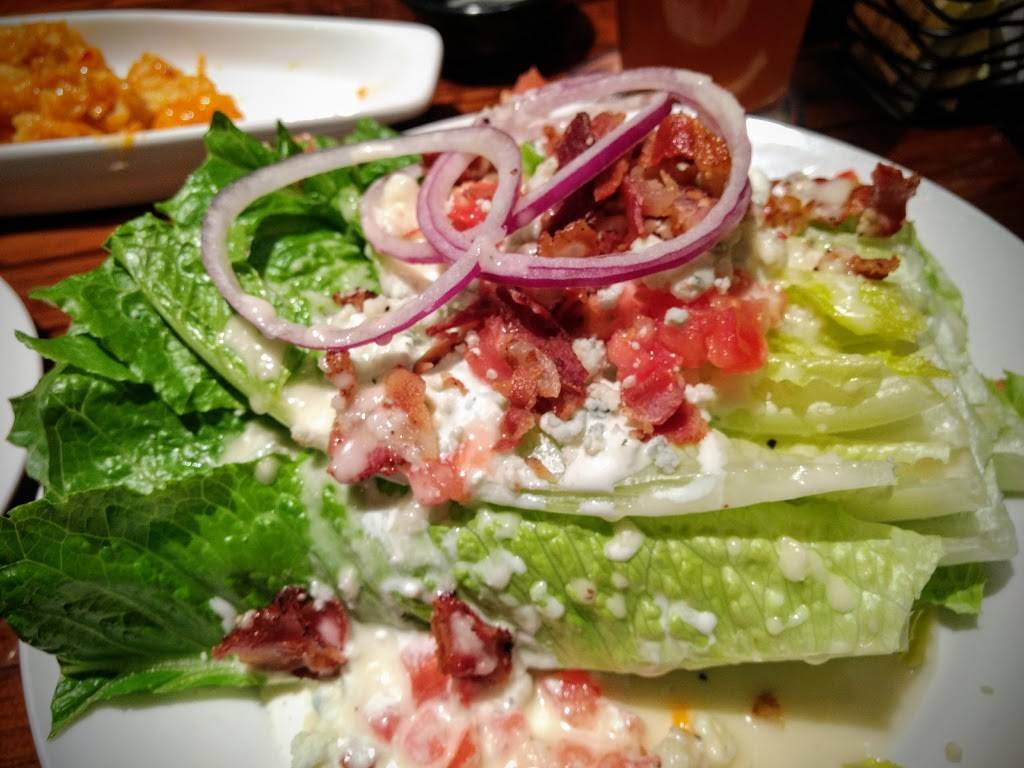 LongHorn Steakhouse | meal takeaway | Fashion Crossing Mall, 1250 S Washington St, North Attleborough, MA 02760, USA | 5086439622 OR +1 508-643-9622