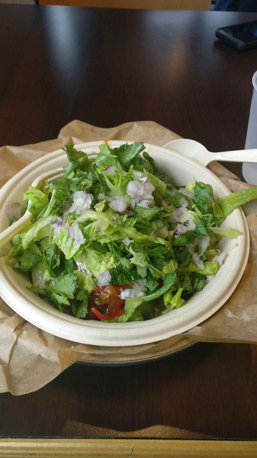 QDOBA Mexican Eats | restaurant | 26401 Novi Rd, Novi, MI 48375, USA | 2483056401 OR +1 248-305-6401